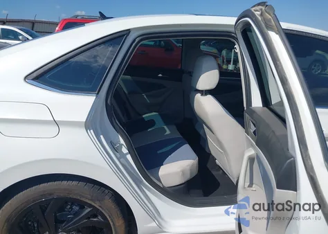 2025 Volkswagen Jetta 1.5T Se z USA, uszkodzony, nr VIN 3VW7X7BU4SM061349